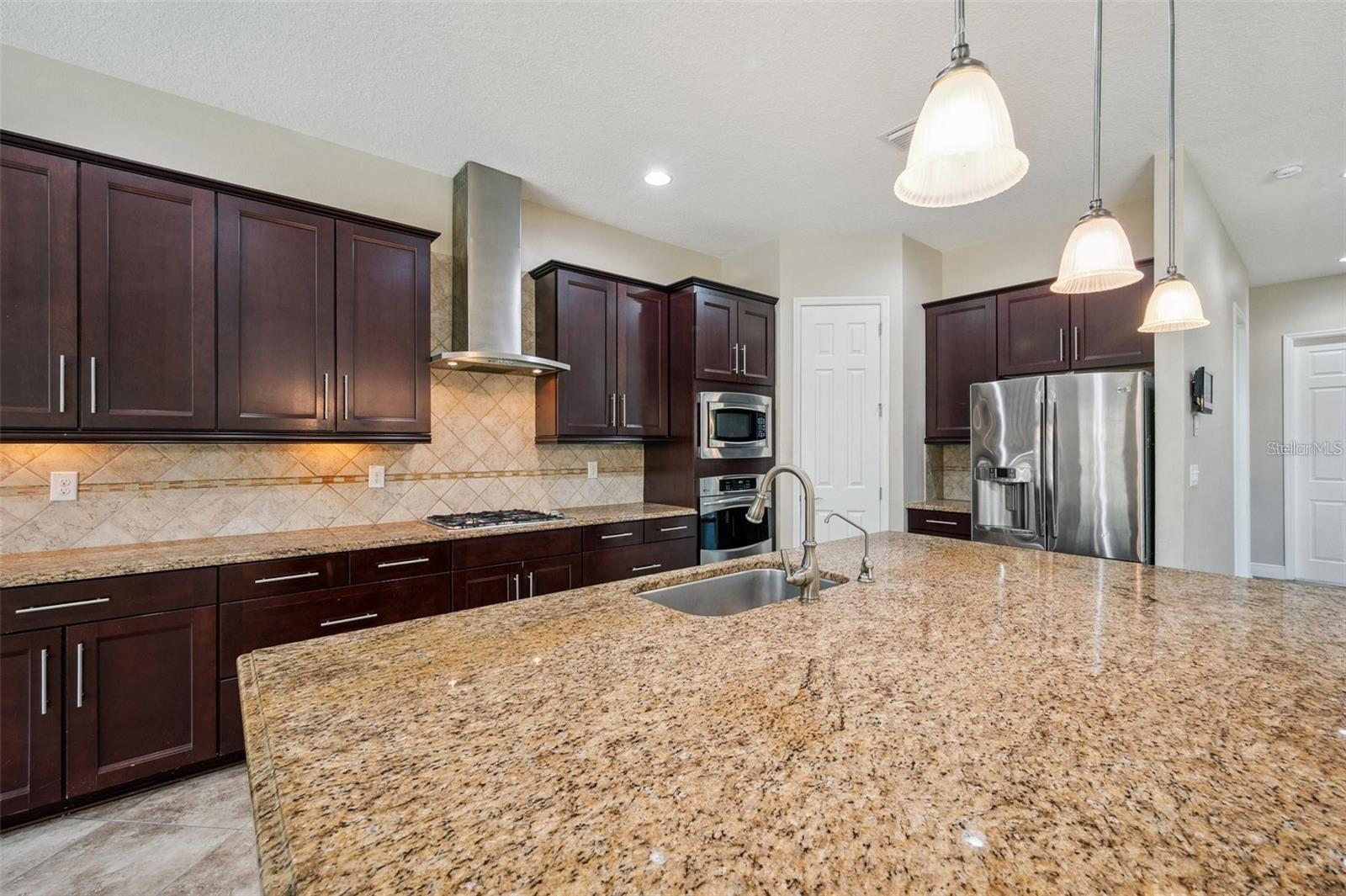 5117 LONGSPUR CT — photo 17