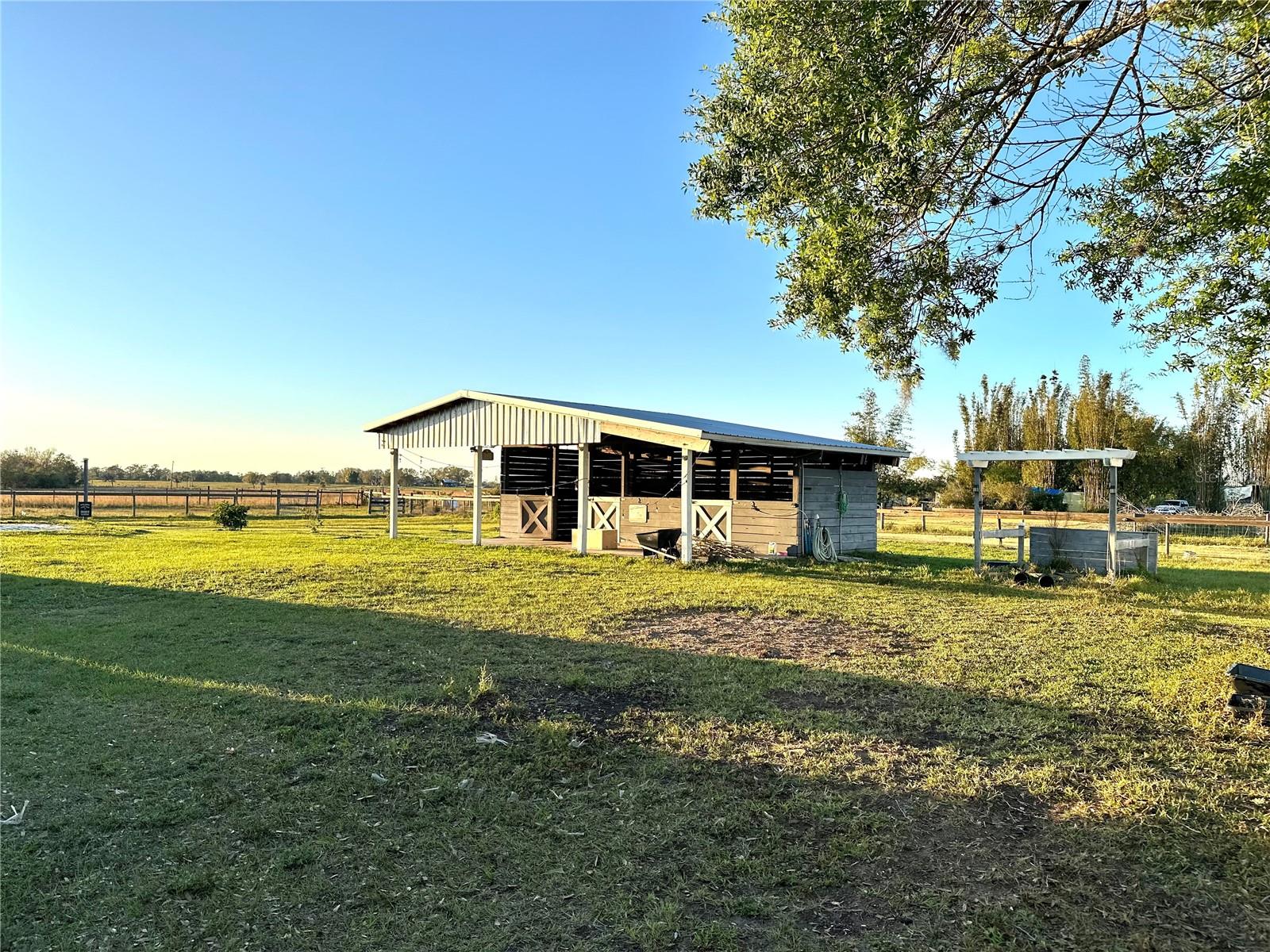 35495 SINGLETARY RD — photo 52