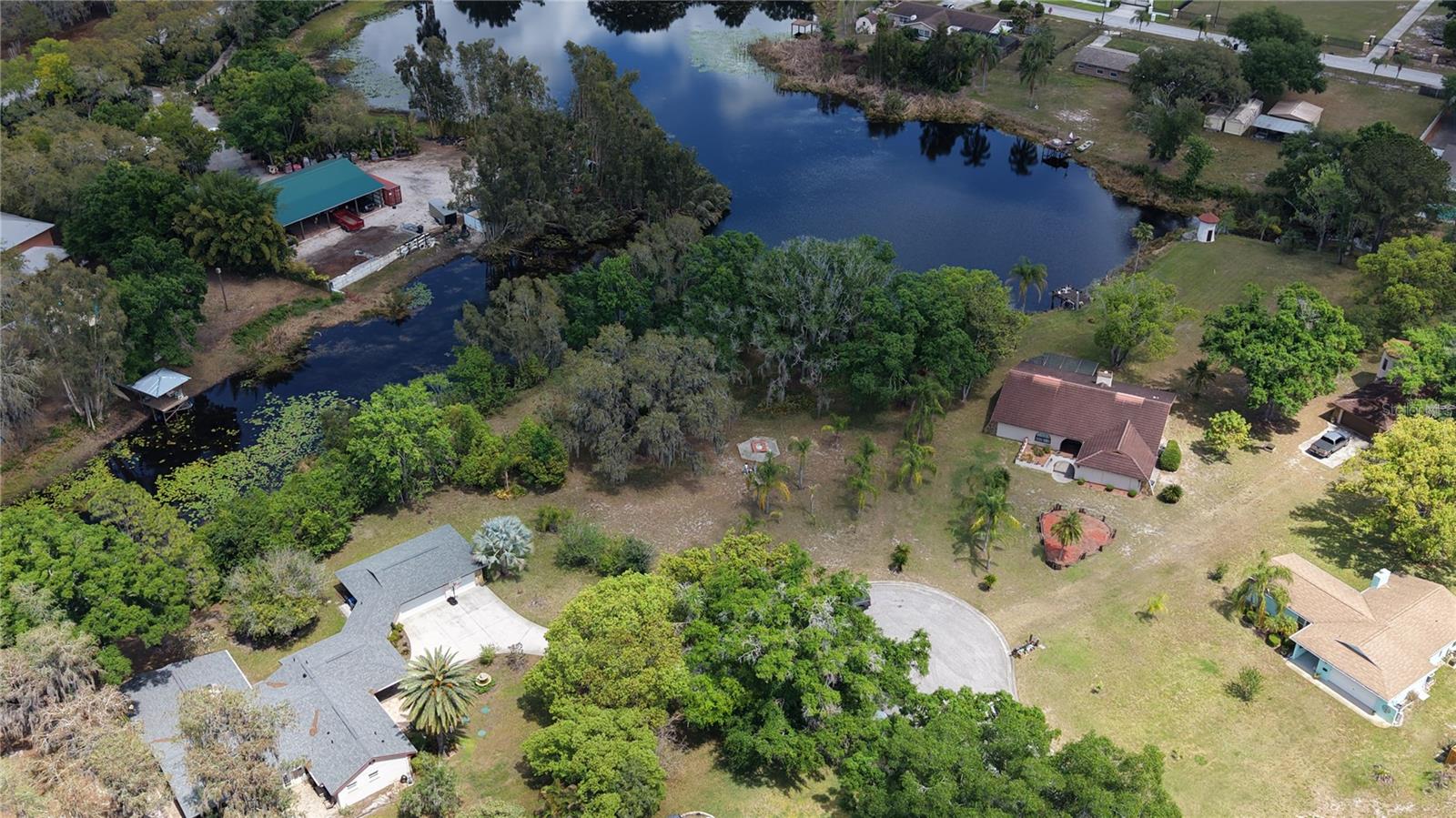10502 HINDS PL — photo 14