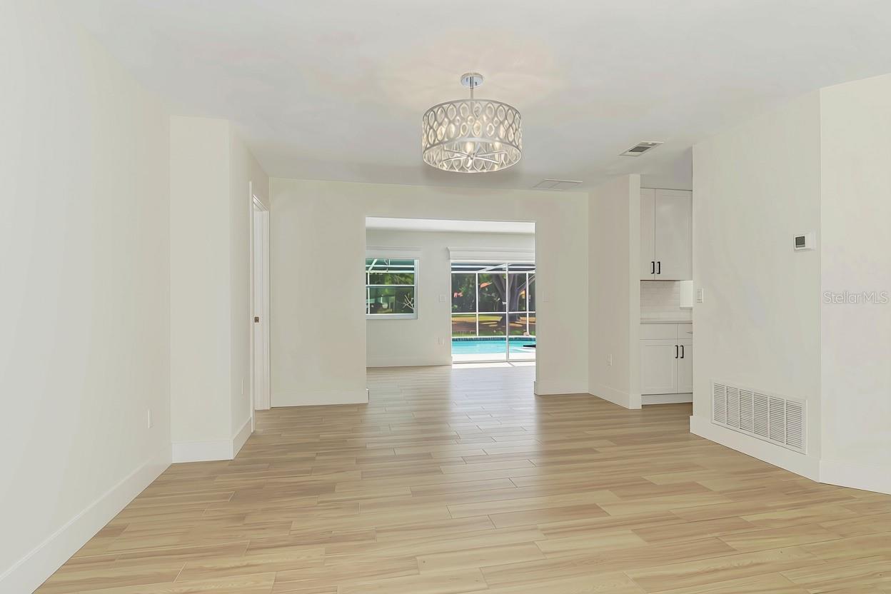 1620 MISSION VALLEY BLVD — photo 10
