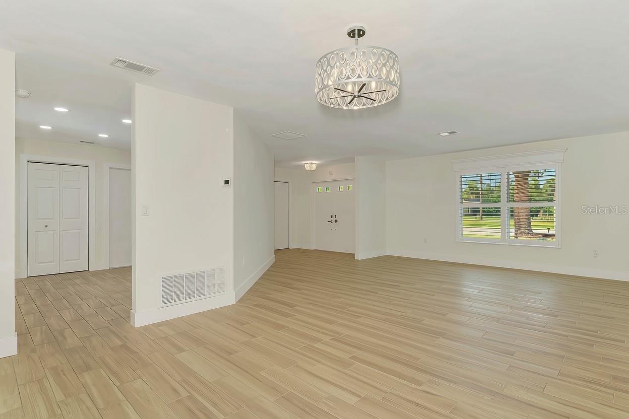 1620 MISSION VALLEY BLVD — photo 11