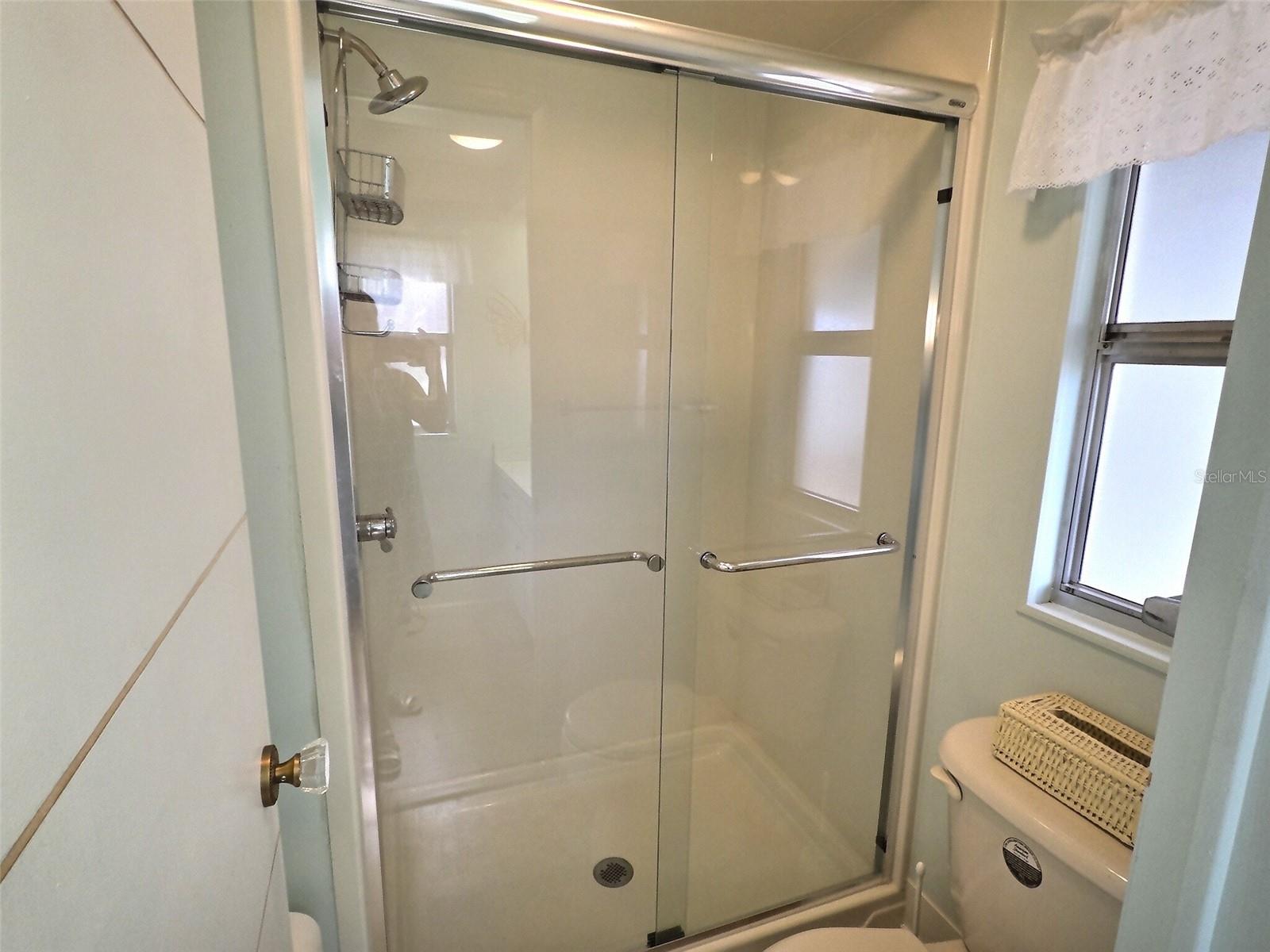 46 PALM FOREST DR — photo 20