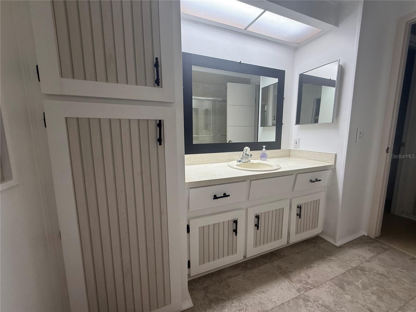 46 PALM FOREST DR — photo 22