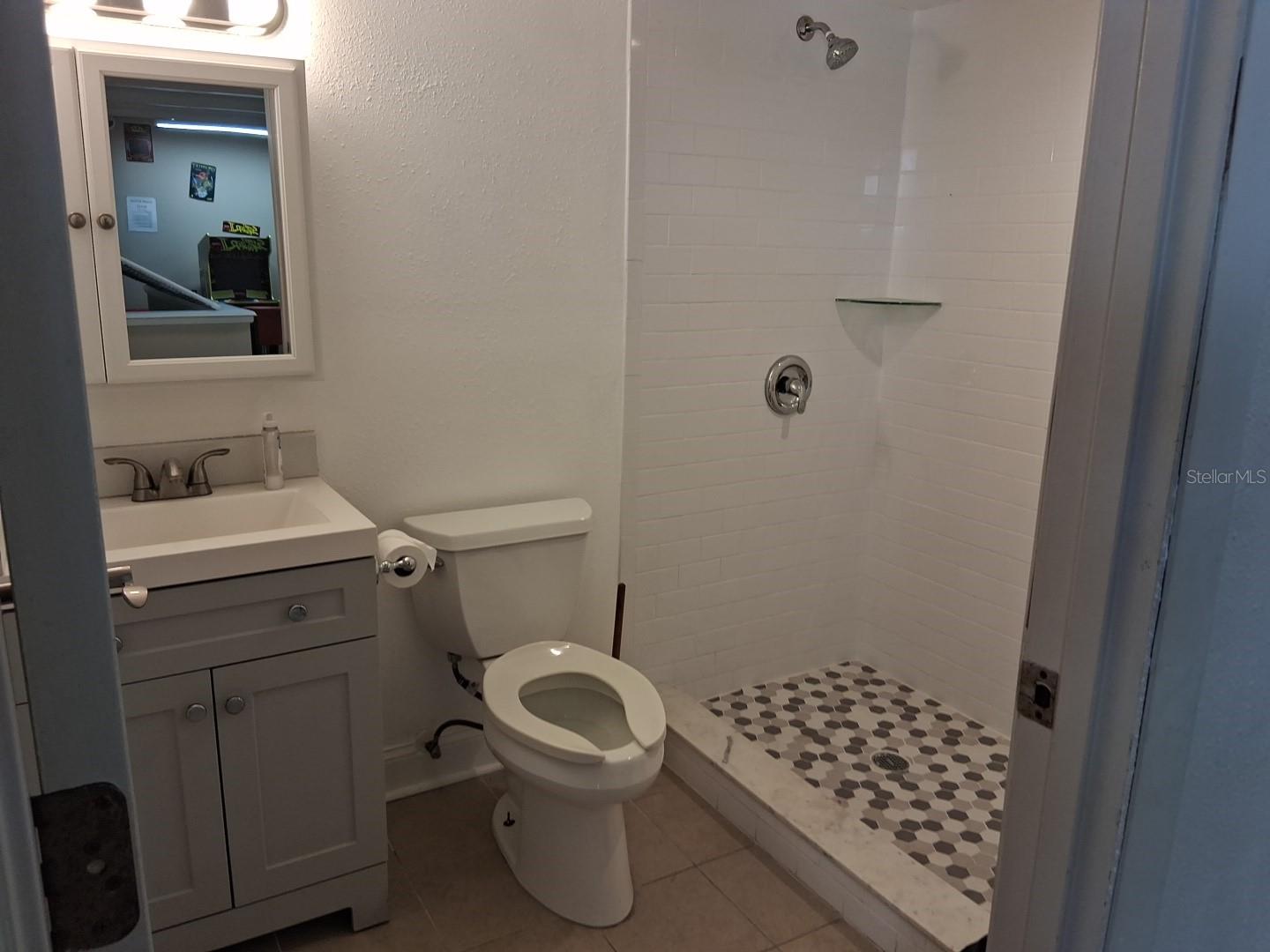 611 B DESTINY DR — photo 23