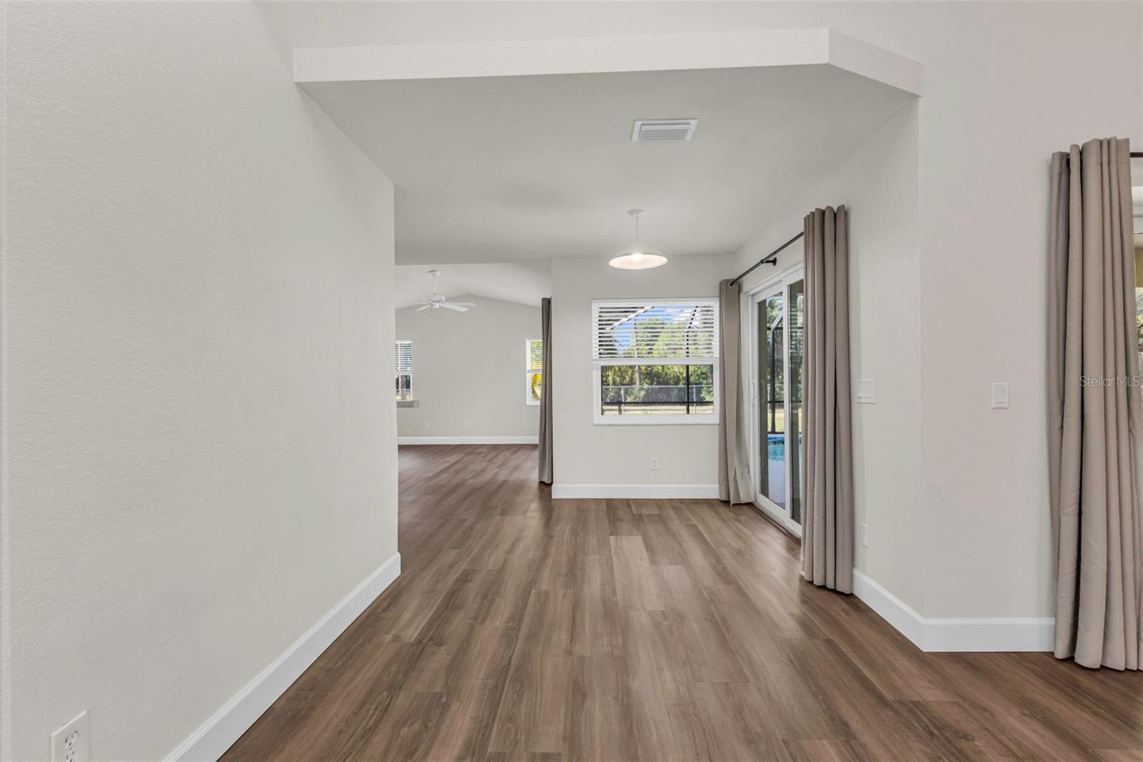 2485 TRAVERSE AVE — photo 14
