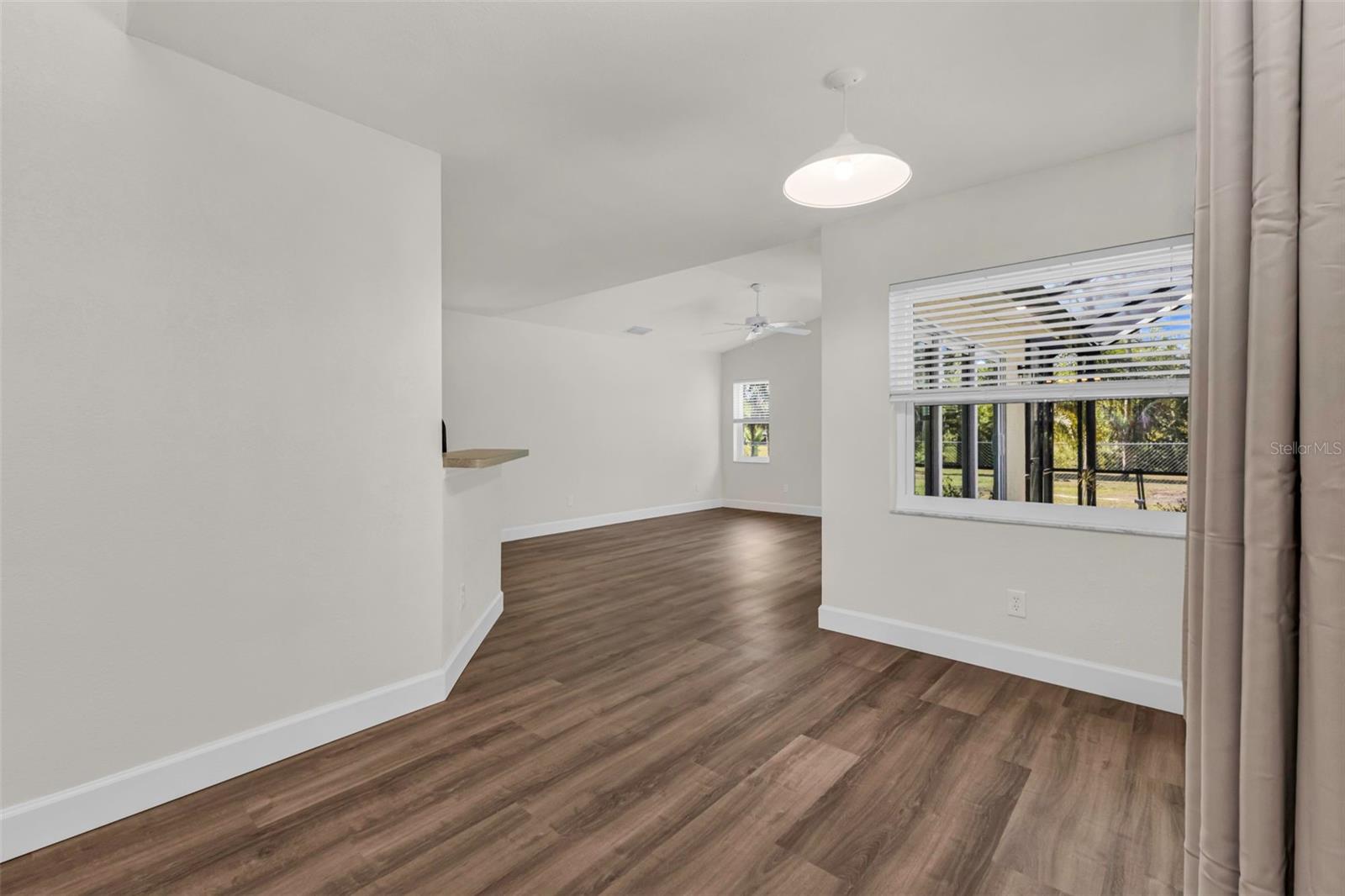 2485 TRAVERSE AVE — photo 15
