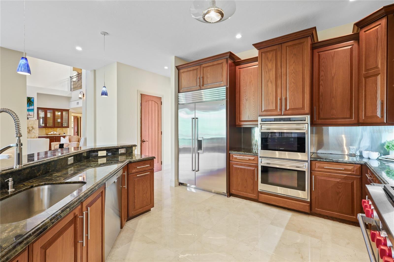 7158 HAWKS HARBOR CIR — photo 20