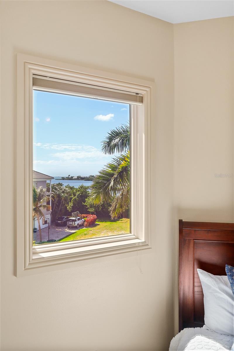 7158 HAWKS HARBOR CIR — photo 45