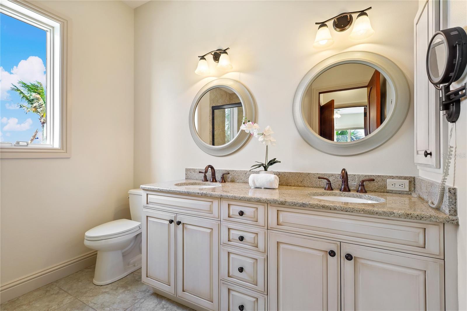 7158 HAWKS HARBOR CIR — photo 43