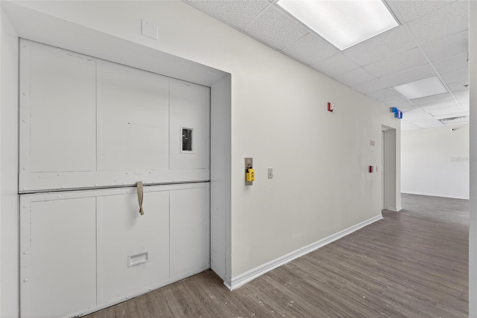 106 N EVERS ST — photo 21