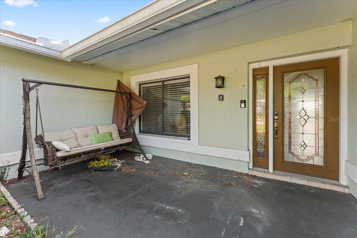 905 STRATFORD MANOR DR — photo 3