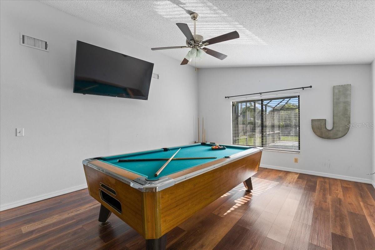 905 STRATFORD MANOR DR — photo 14