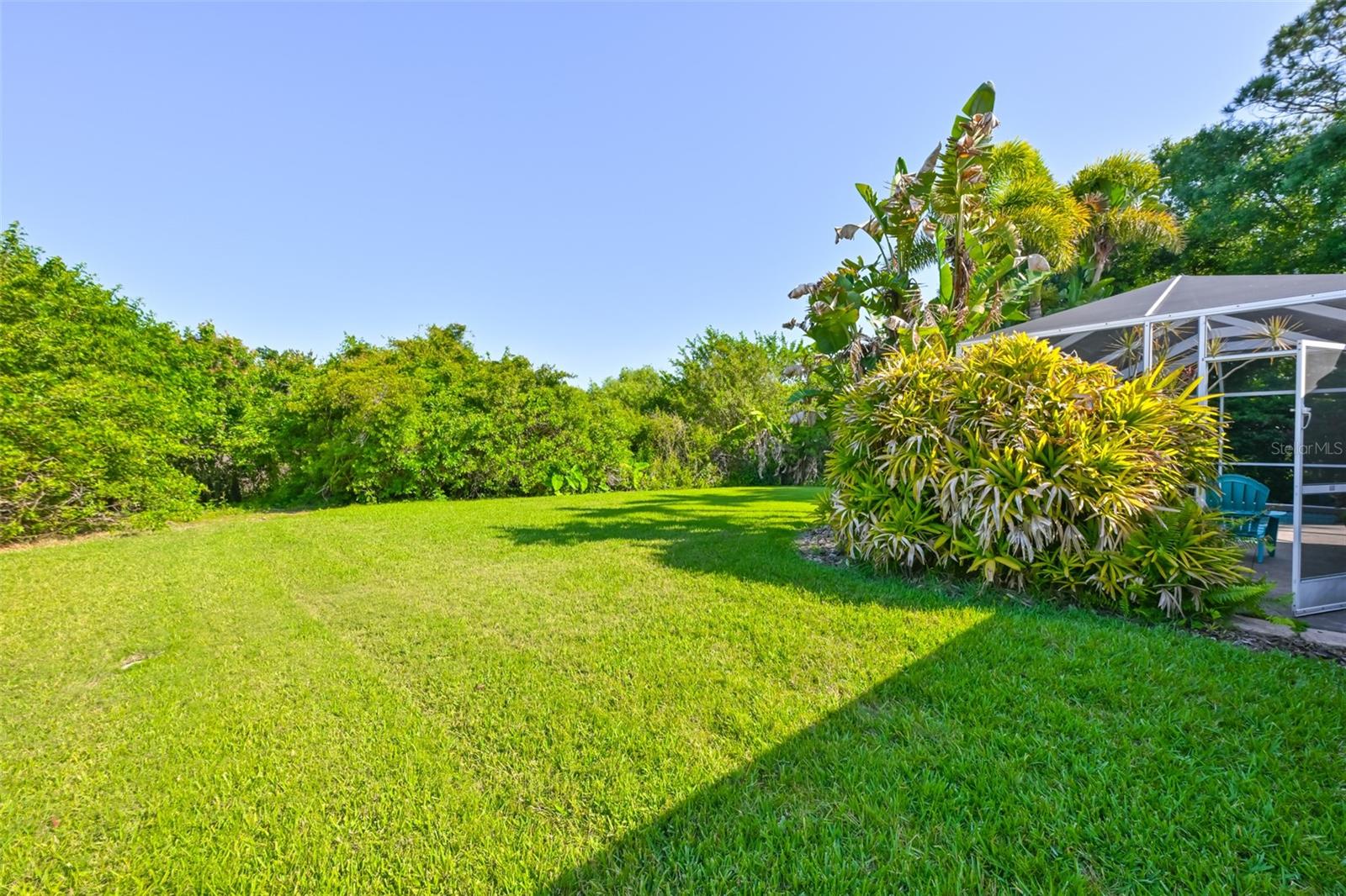 4061 KINGSFIELD DR — photo 45