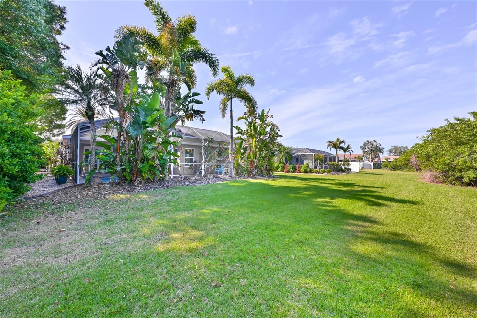 4061 KINGSFIELD DR — photo 47