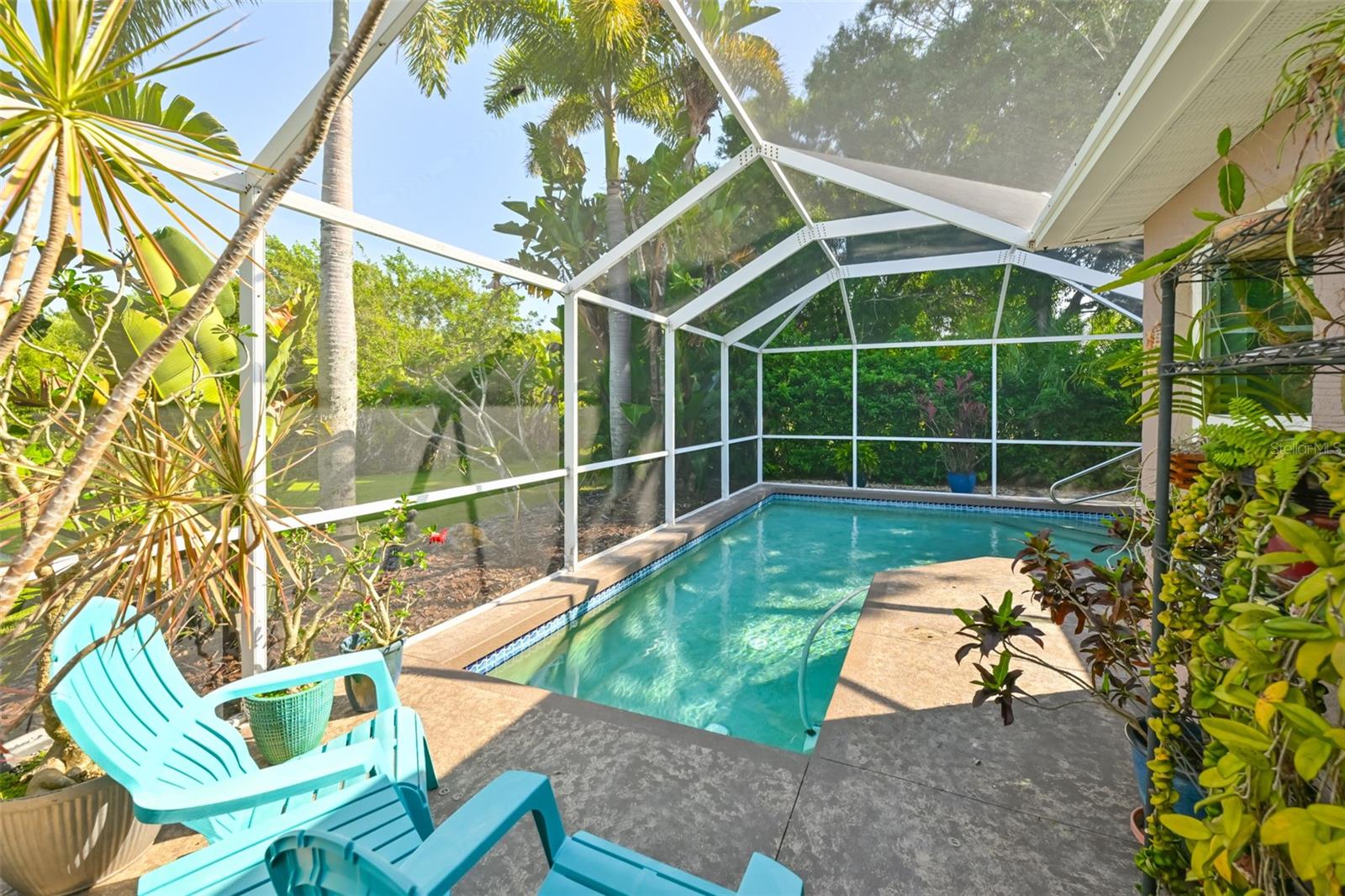 4061 KINGSFIELD DR — photo 43