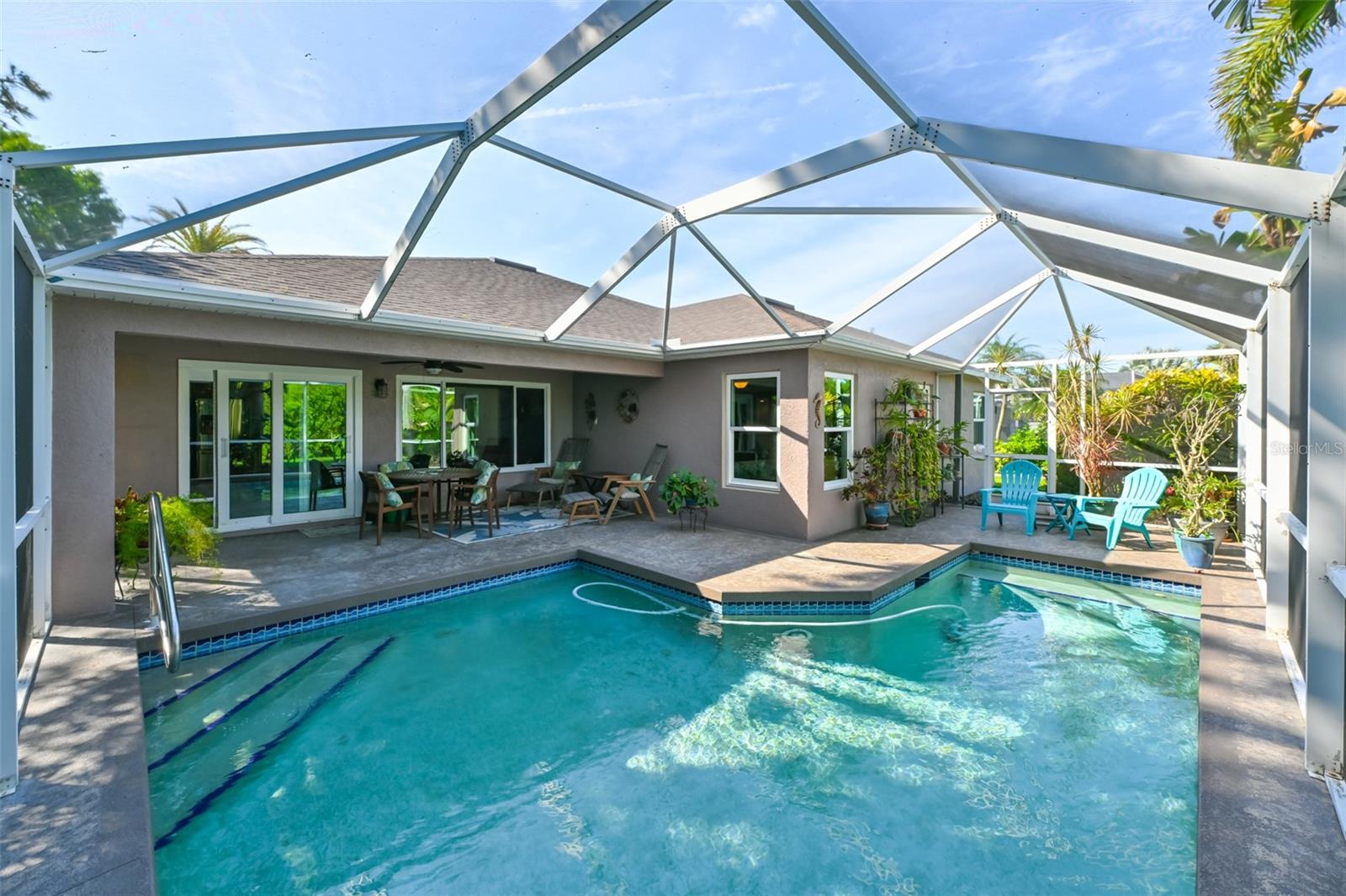 4061 KINGSFIELD DR — photo 44