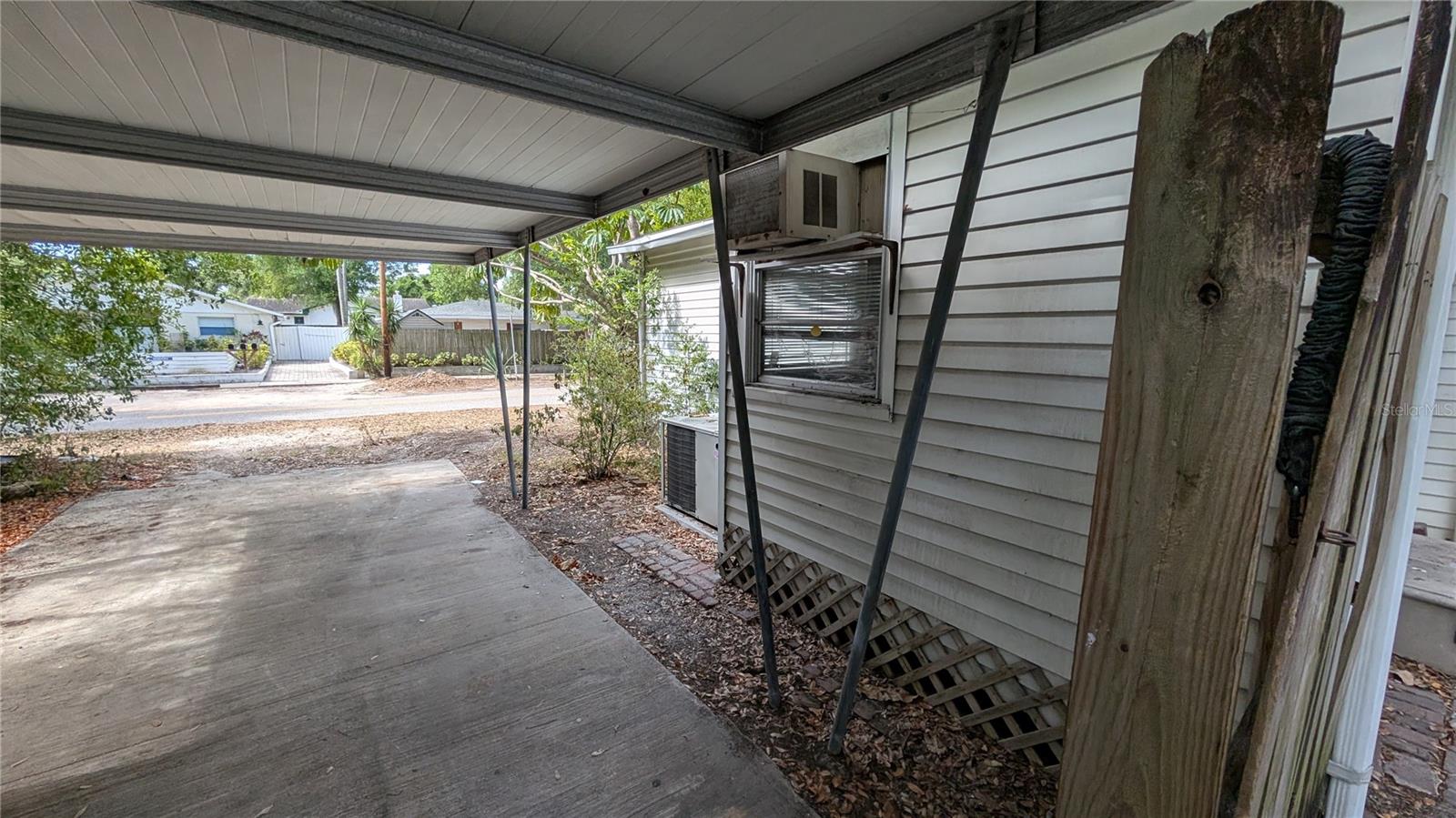 114 S BUNGALOW PARK AVE — photo 38