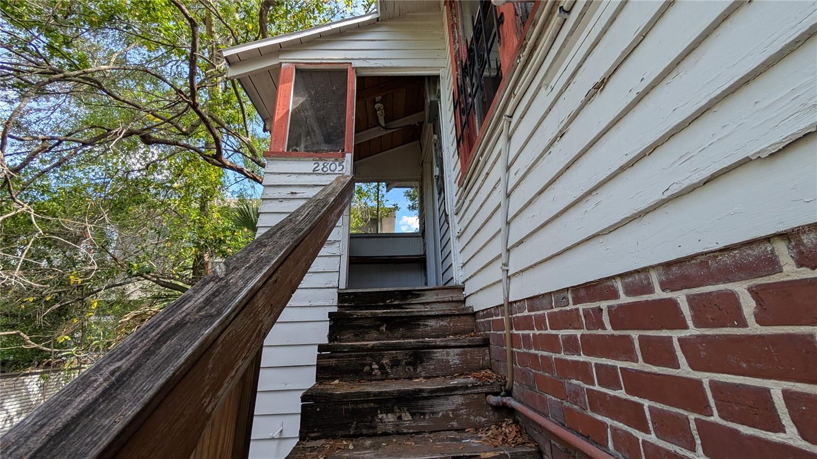 114 S BUNGALOW PARK AVE — photo 62