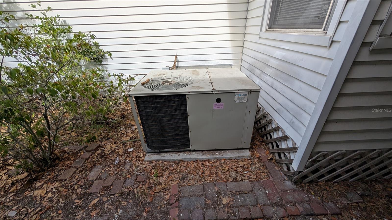 114 S BUNGALOW PARK AVE — photo 39