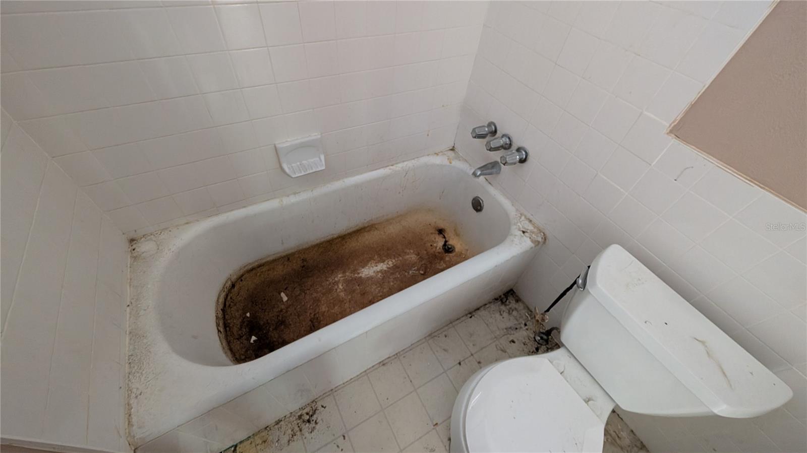 114 S BUNGALOW PARK AVE — photo 85