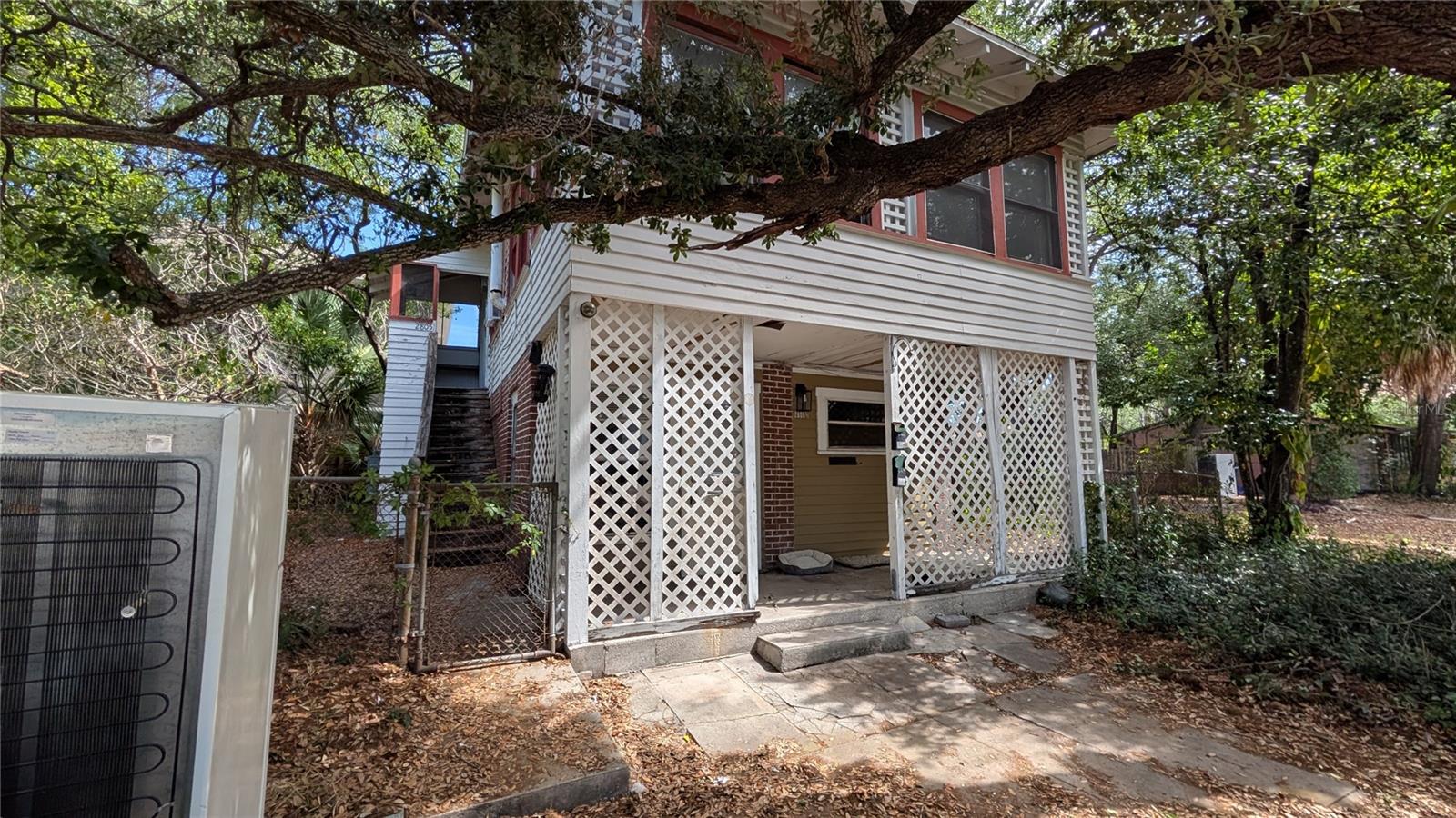 114 S BUNGALOW PARK AVE — photo 59