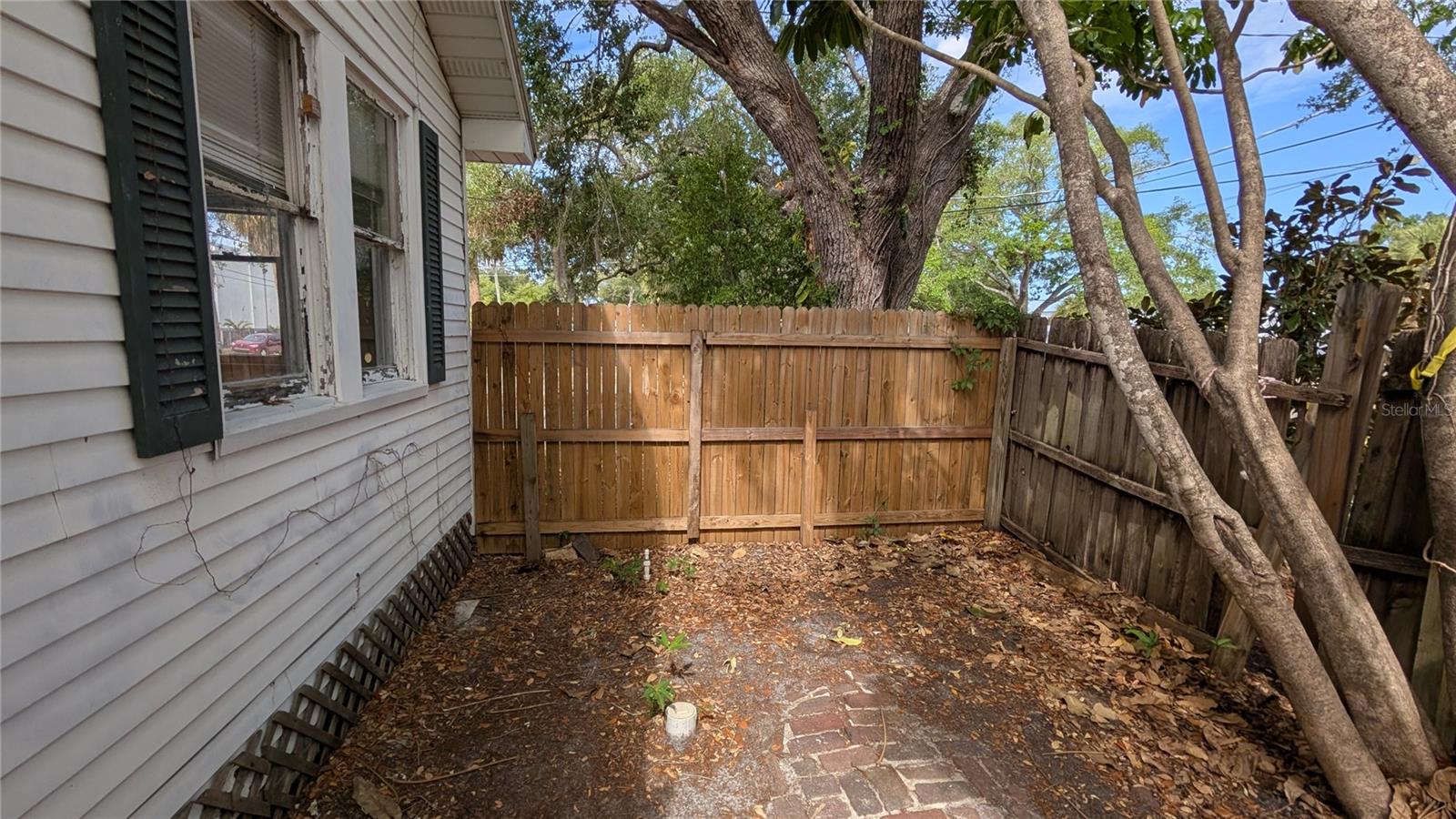 114 S BUNGALOW PARK AVE — photo 34