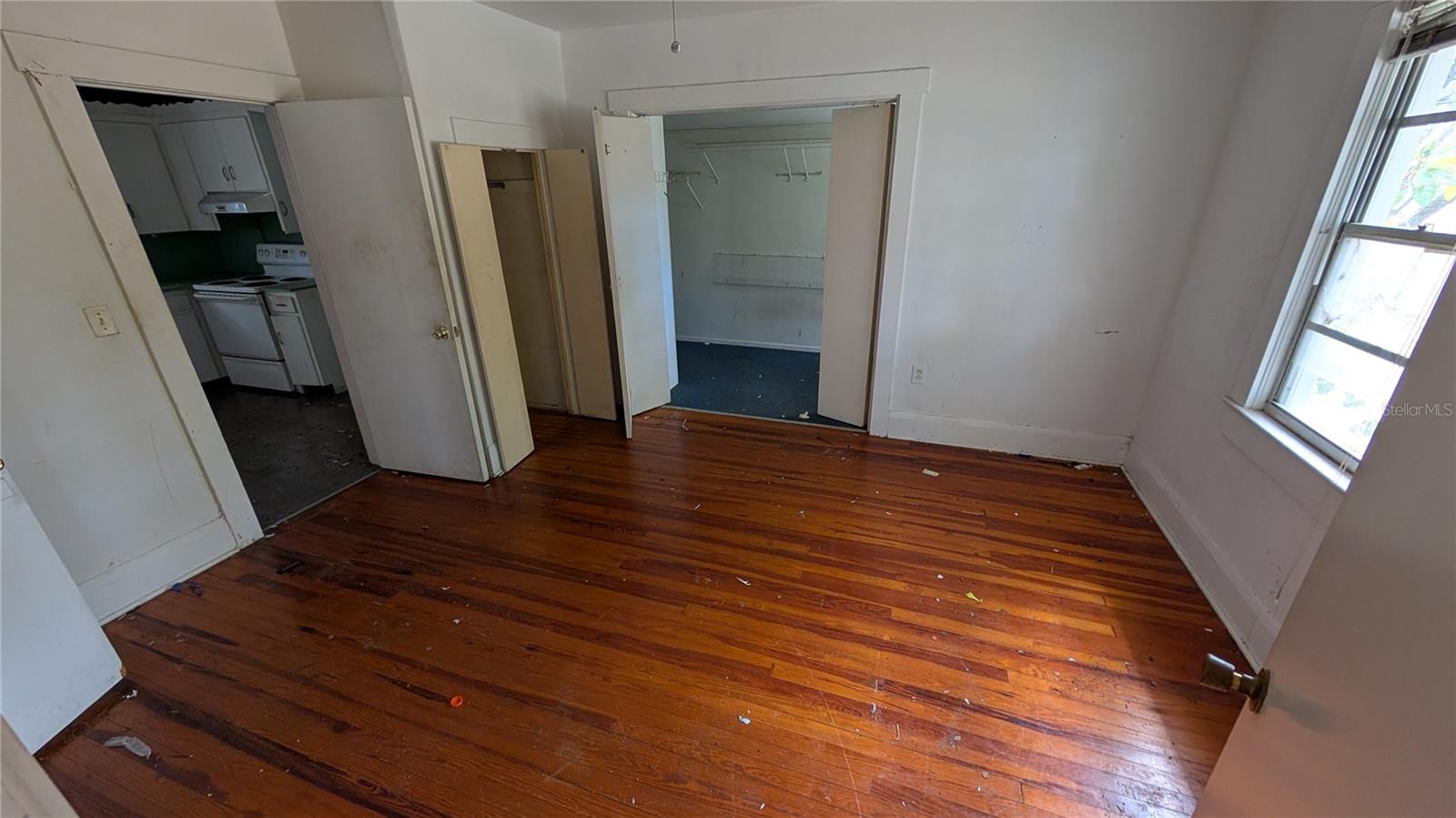 114 S BUNGALOW PARK AVE — photo 14