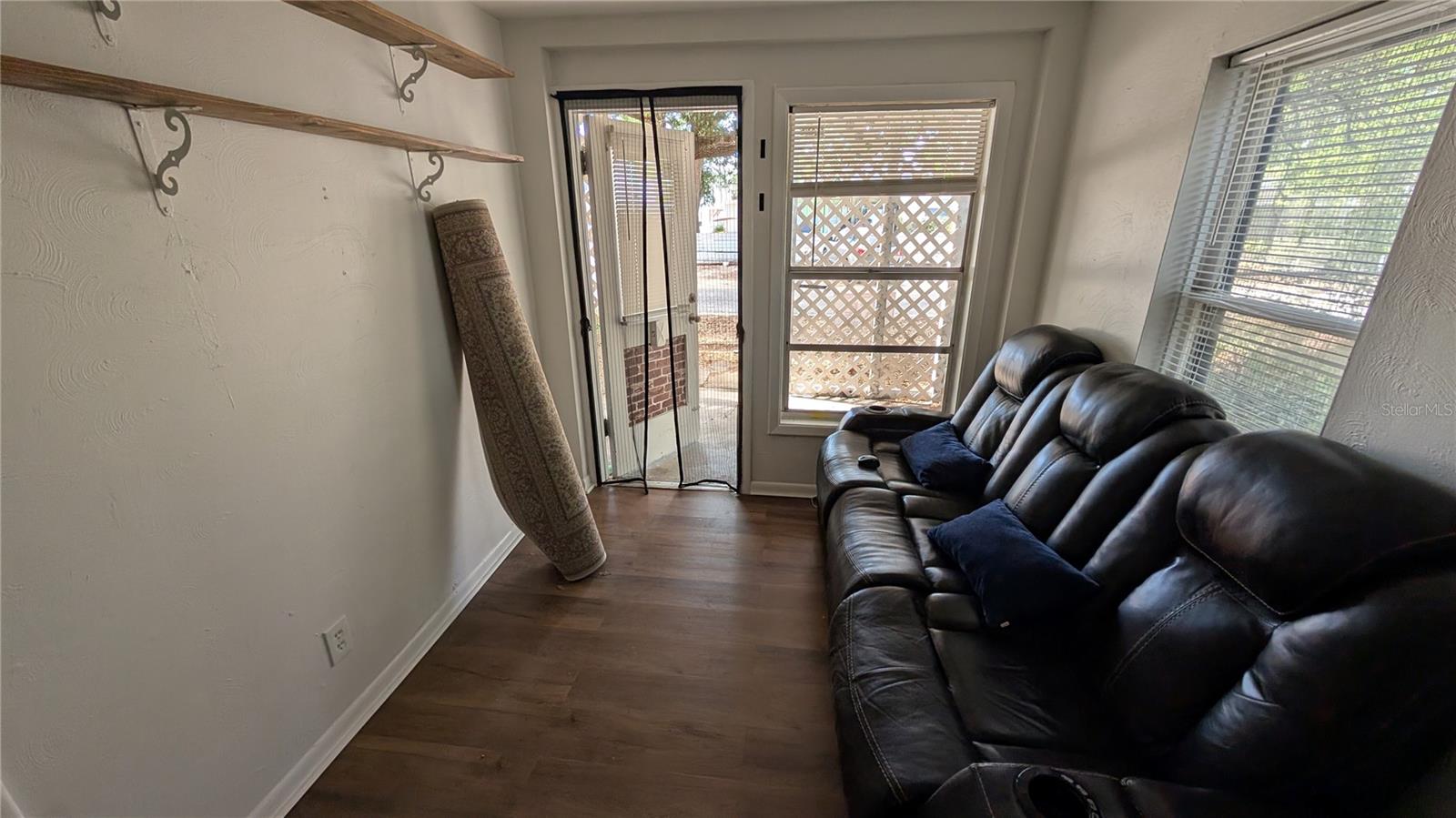 114 S BUNGALOW PARK AVE — photo 50