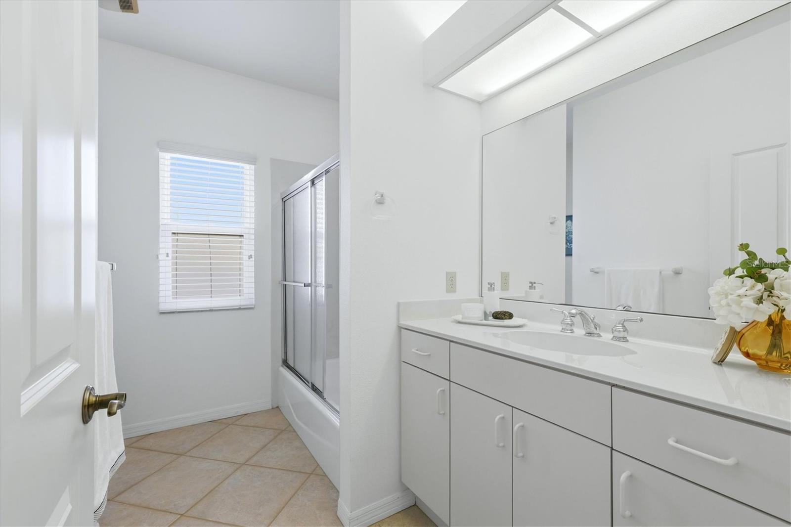 1714 WALDEMERE ST — photo 20