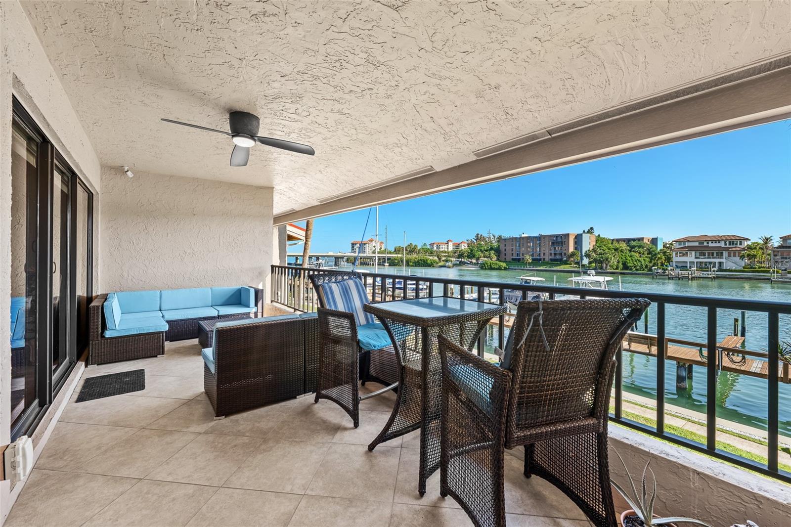 4750 BRITTANY DR S #126 — photo 36