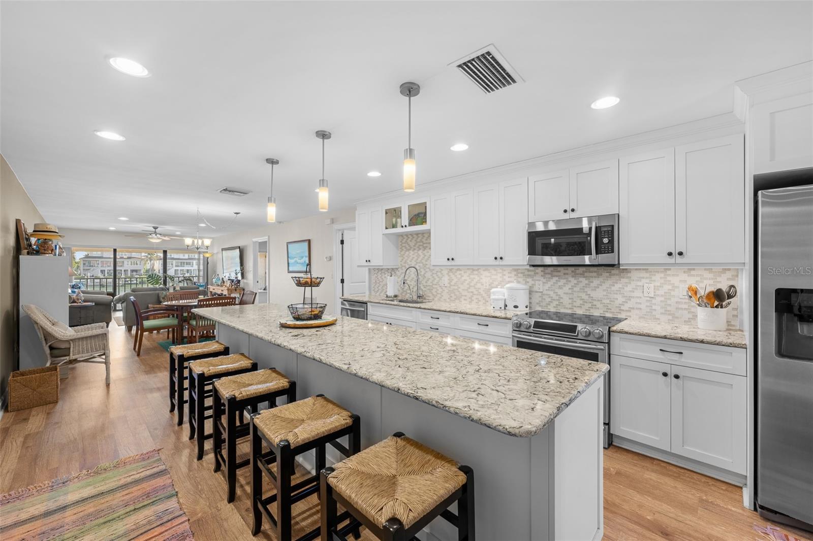 4750 BRITTANY DR S #126 — photo 3