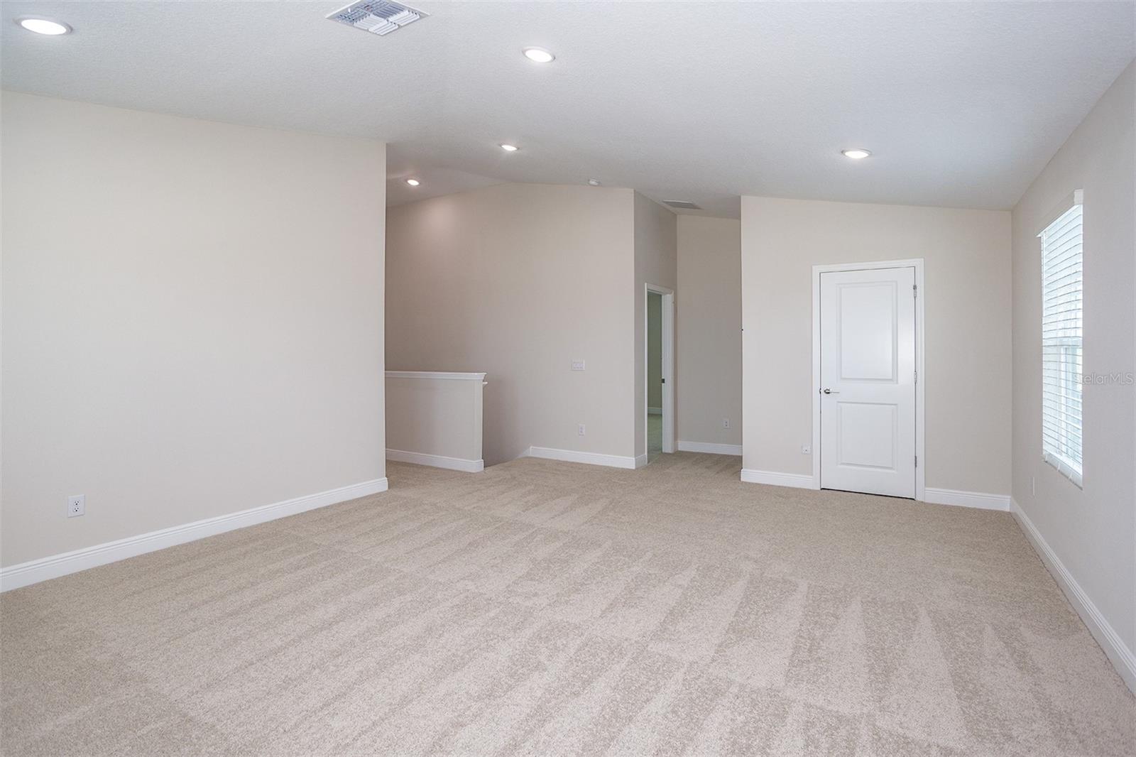 9936 ANNUNCIATION DR — photo 20