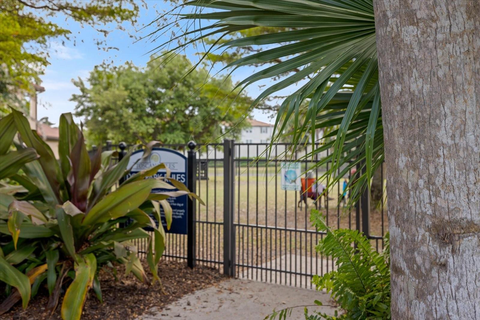 520 MARAVIYA BLVD — photo 40