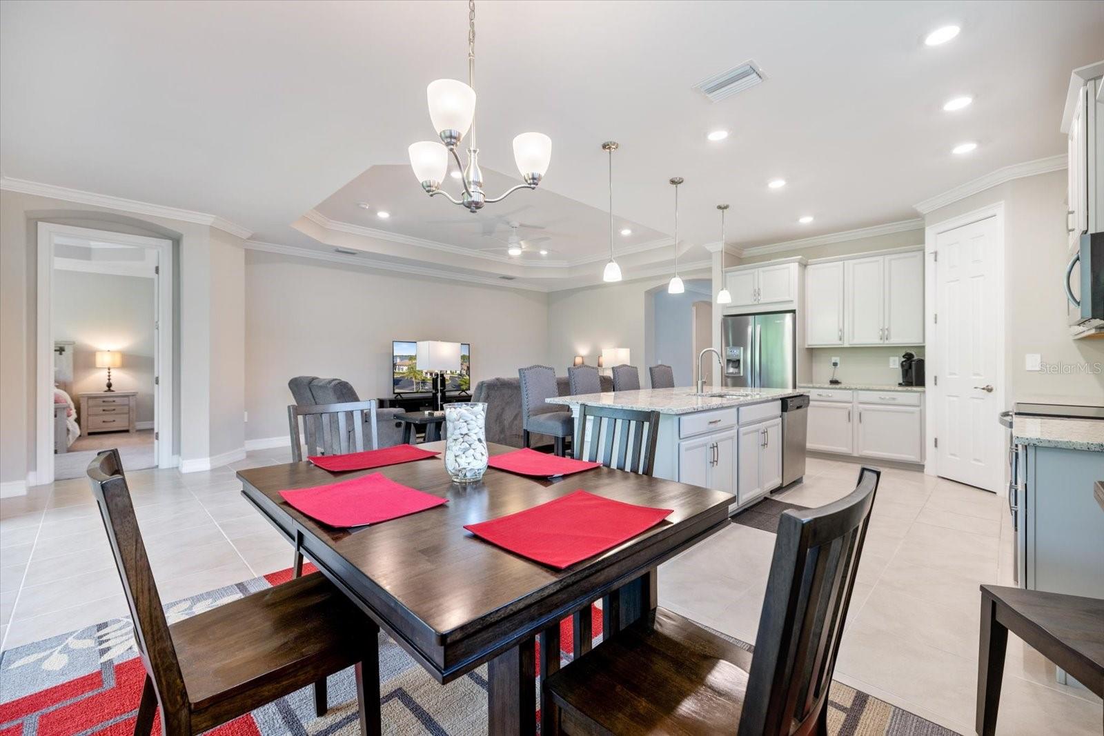 520 MARAVIYA BLVD — photo 14