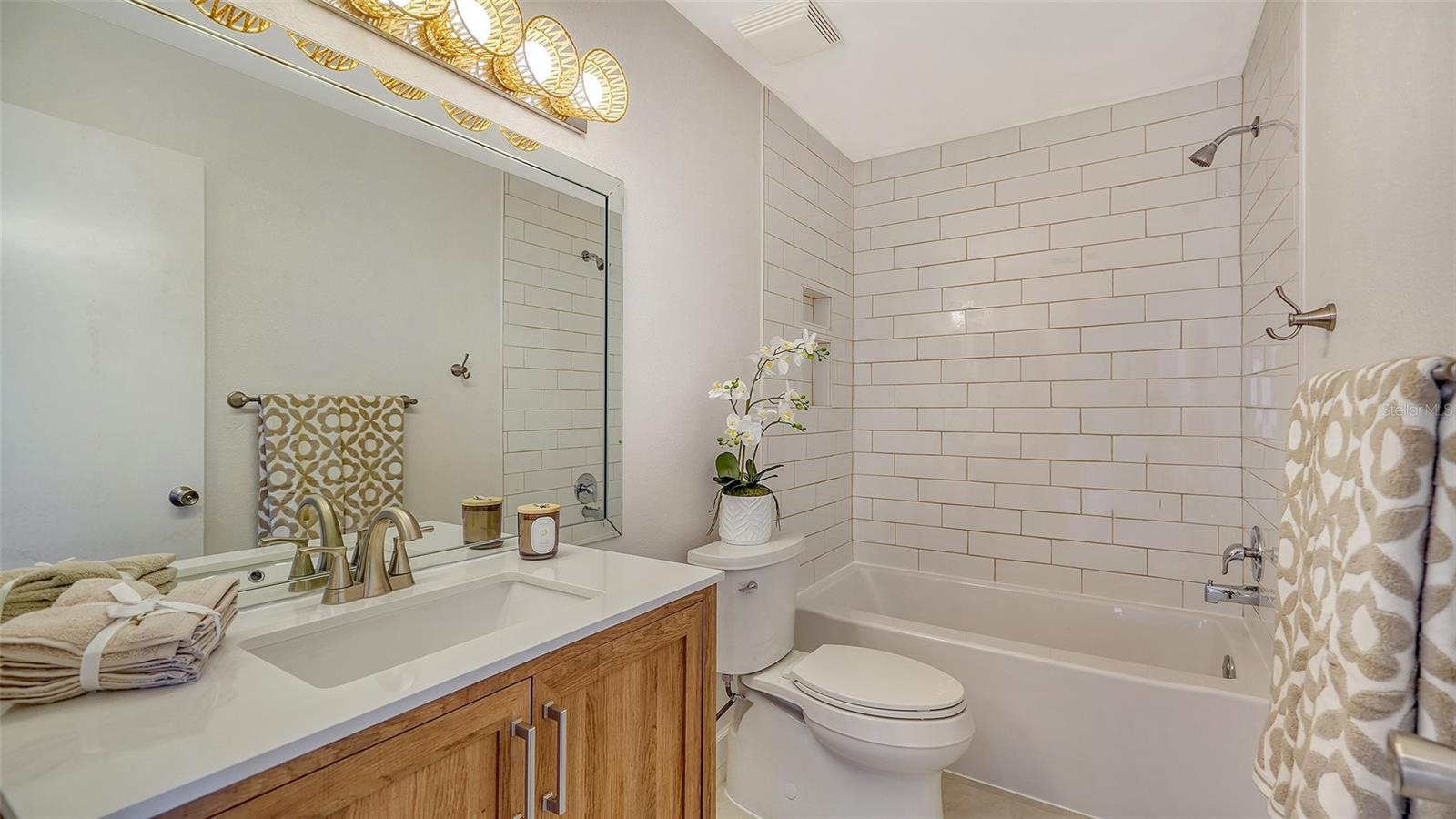 6467 CARRINGTON CIR #43 — photo 36