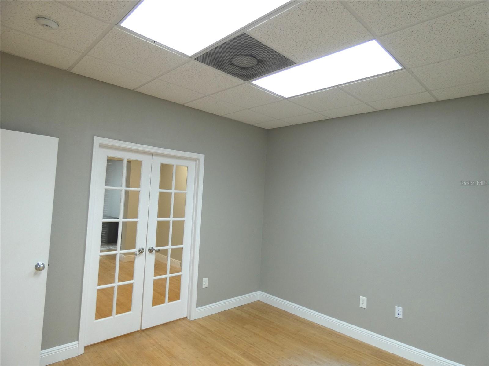 1882 PORTER LAKE DR #106 — photo 8