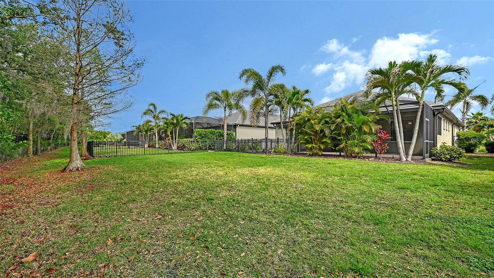 7702 RIO BELLA PL — photo 45