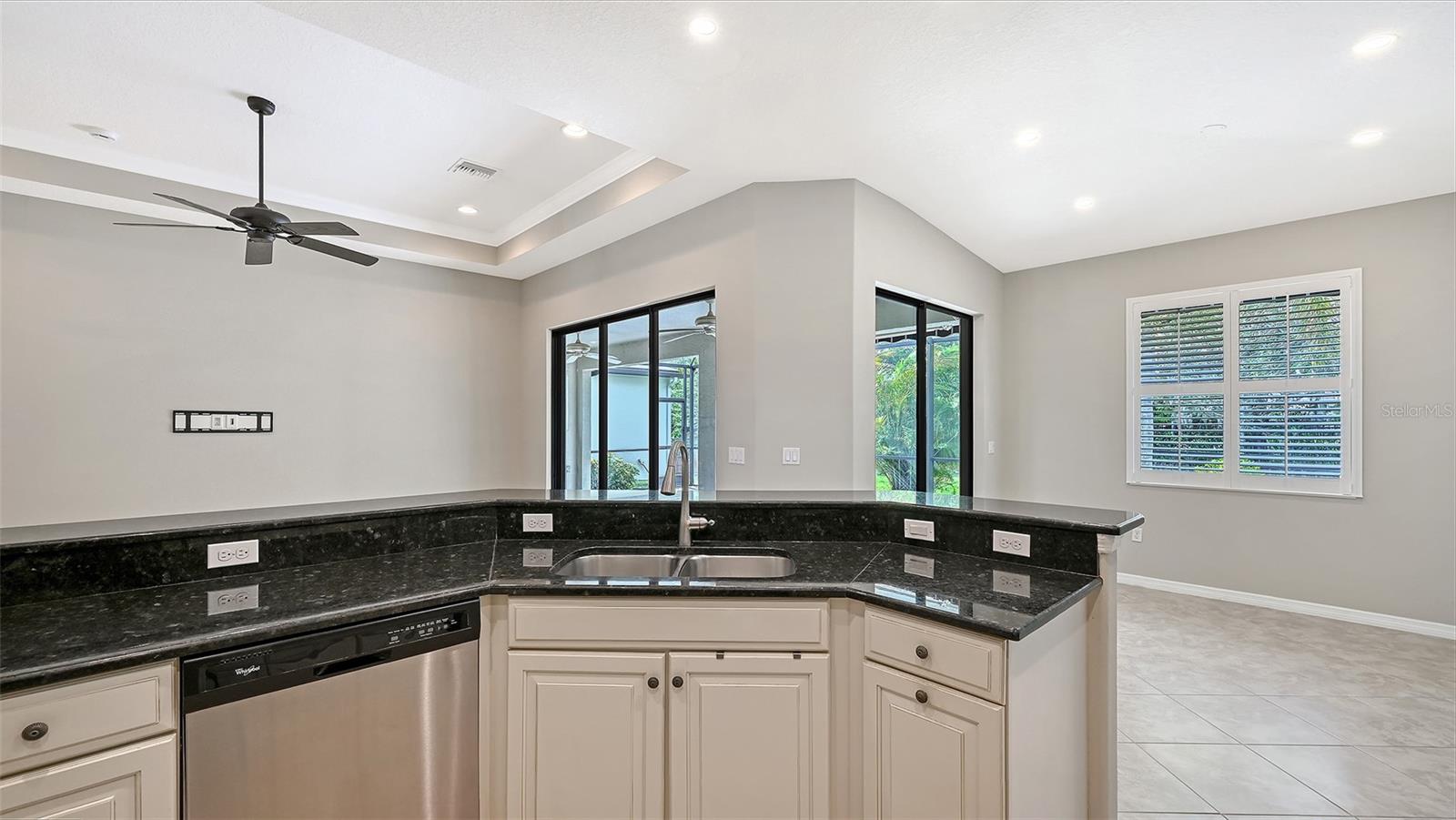 7702 RIO BELLA PL — photo 19