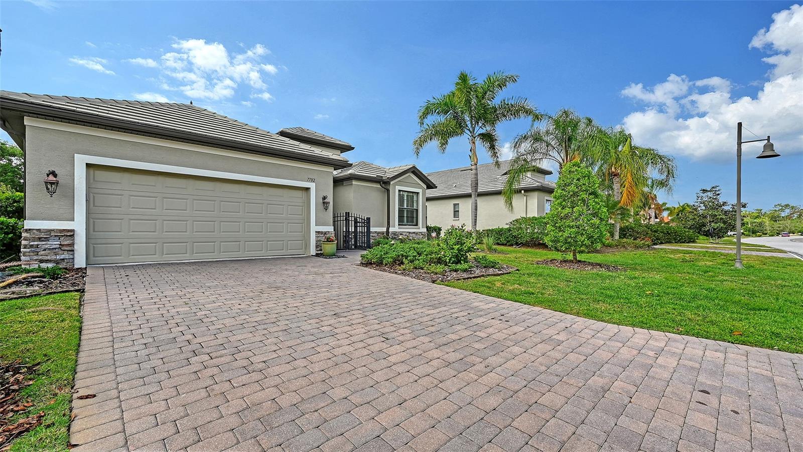 7702 RIO BELLA PL — photo 4
