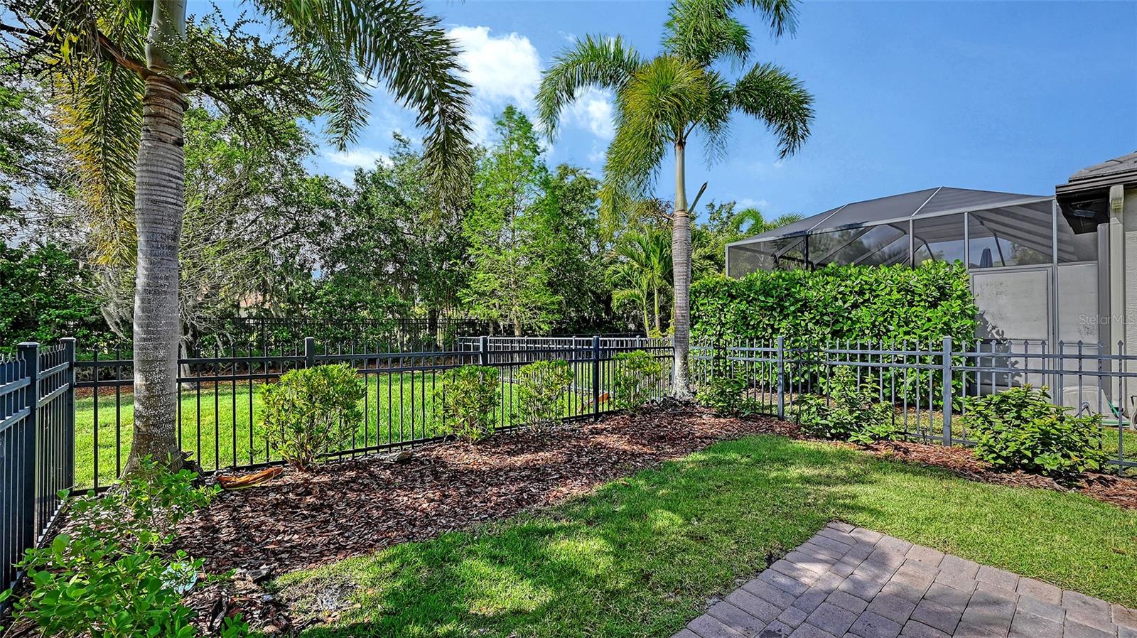 7702 RIO BELLA PL — photo 42