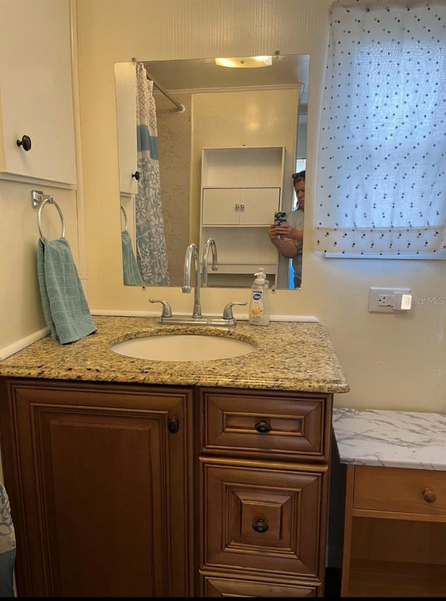 38961 STAPLEY CIR — photo 10