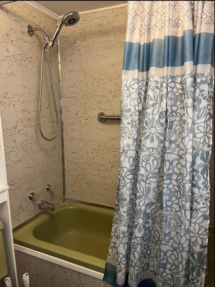 38961 STAPLEY CIR — photo 11