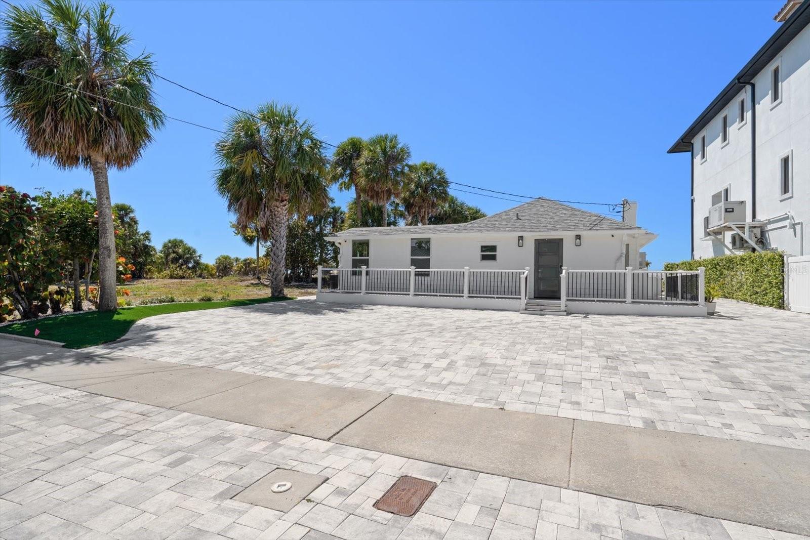 1038 ELDORADO AVE — photo 42