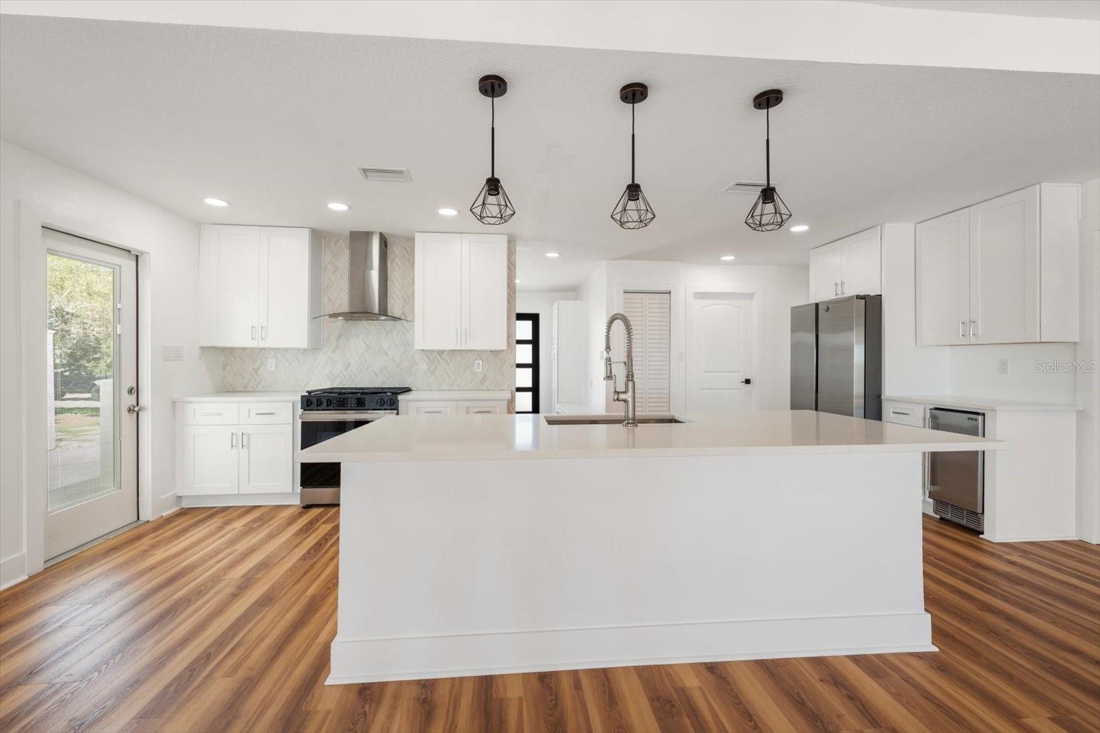 1038 ELDORADO AVE — photo 36
