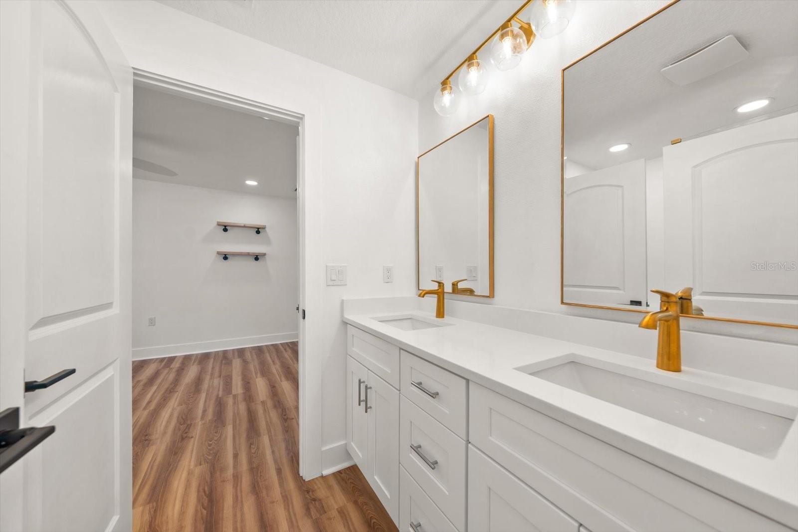 1038 ELDORADO AVE — photo 18