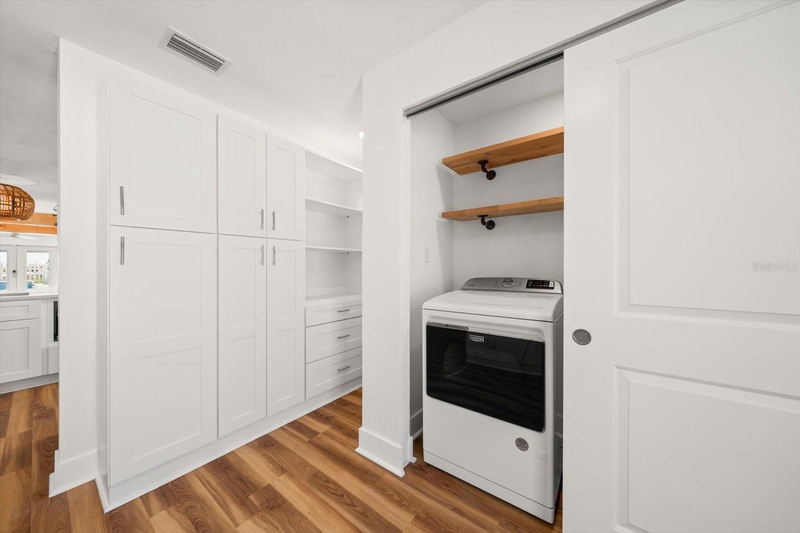 1038 ELDORADO AVE — photo 40