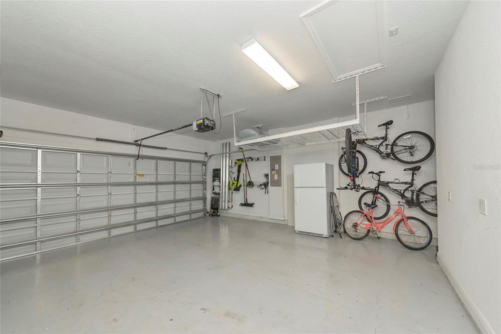 4213 PINE MEADOW DR — photo 39