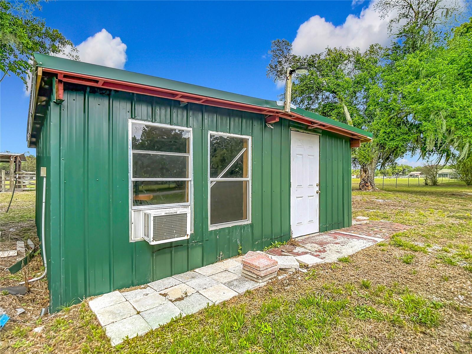 216 CORBETT RD — photo 87