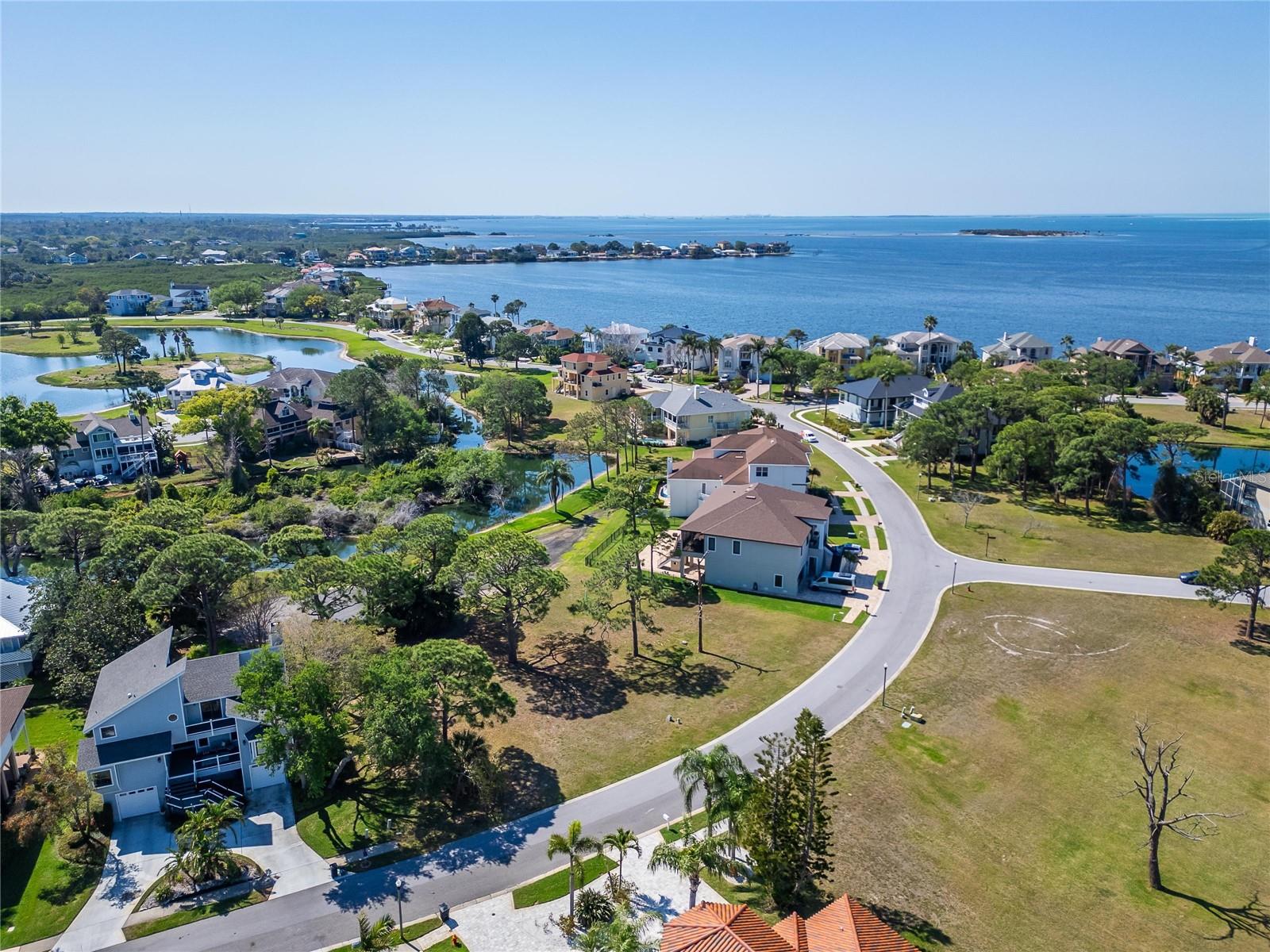 N POINTE ALEXIS DR — photo 18