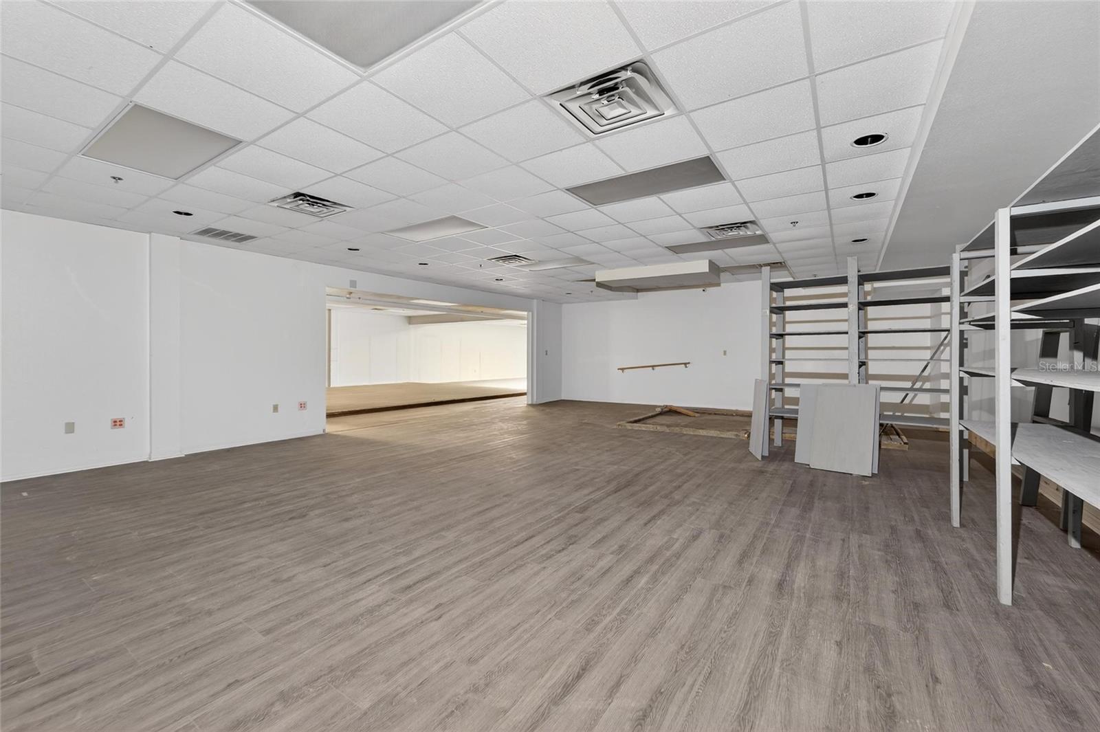 106 N EVERS ST — photo 33